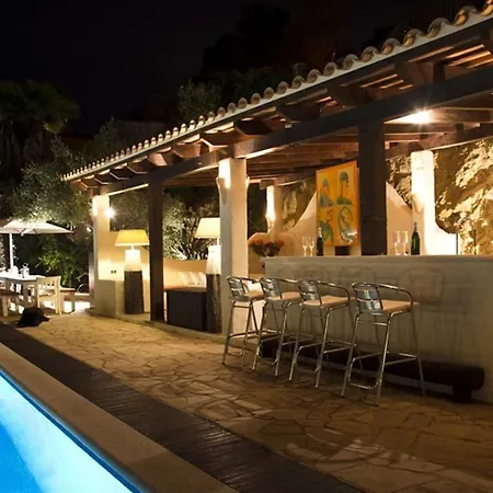 Palmeras Hills 锡切斯