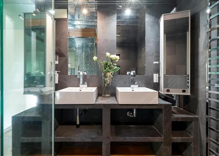 Palmeras Hills * 锡切斯